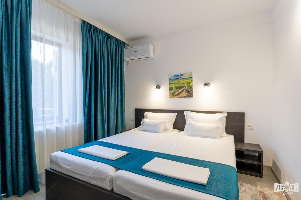 Murfatlar Casa Familia Vladoi Bed & Breakfast エクステリア 写真